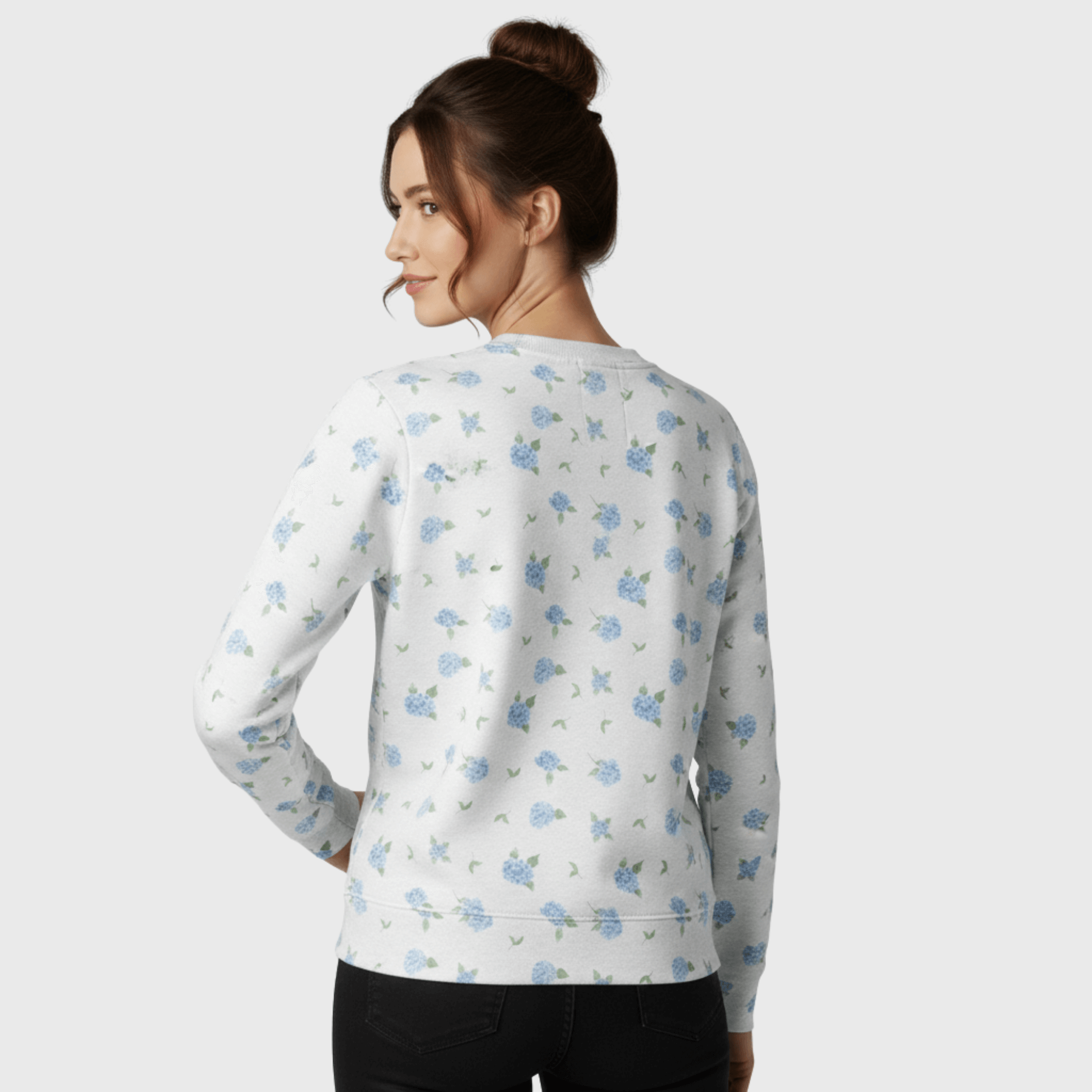 Chic Cotton Sweatshirt in Camilla's Hydrangea Floral Print back