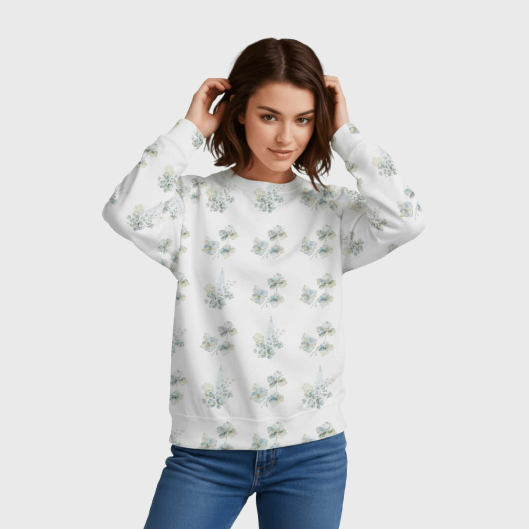 Chic Cotton Sweatshirt Evelyn's Hydrangea Floral Print frontal